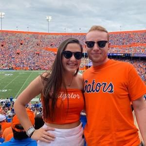 Meet your Posher, Christopher